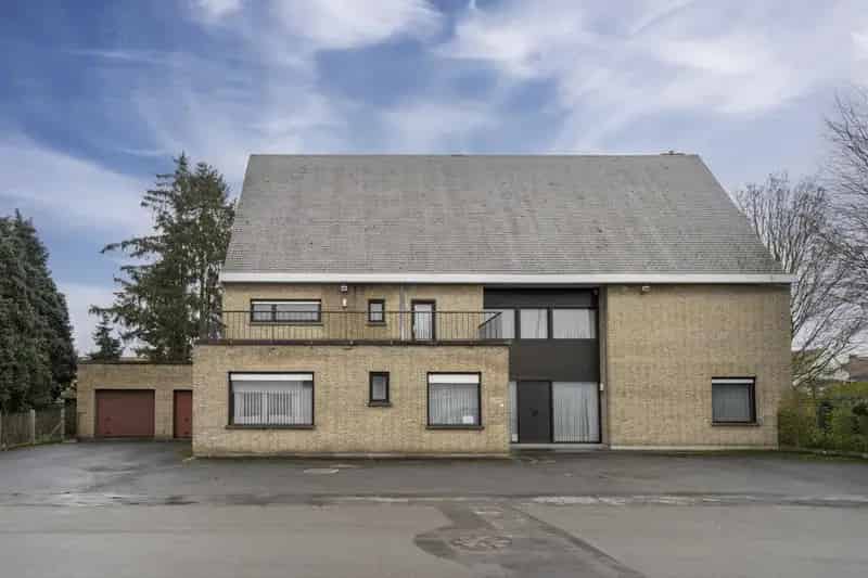 Huis te koop Bissegem 6 slaapkamers Praktijkruimte