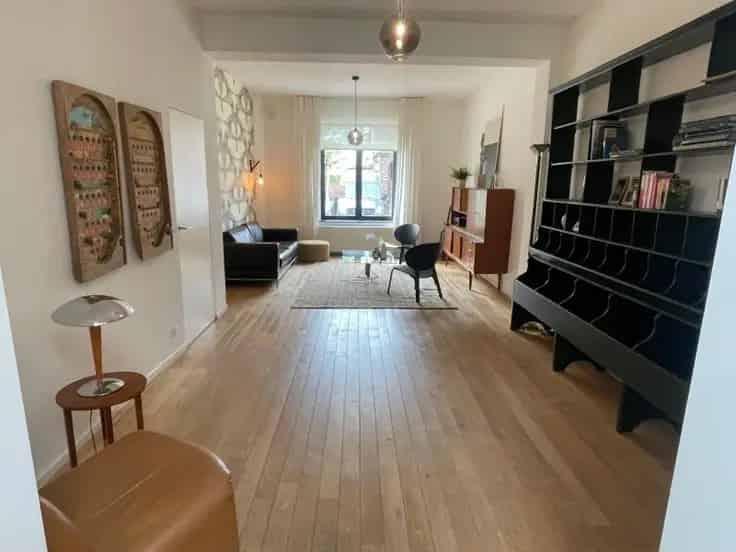 Huis Te Koop Uccle: gerenoveerde woning met tuin