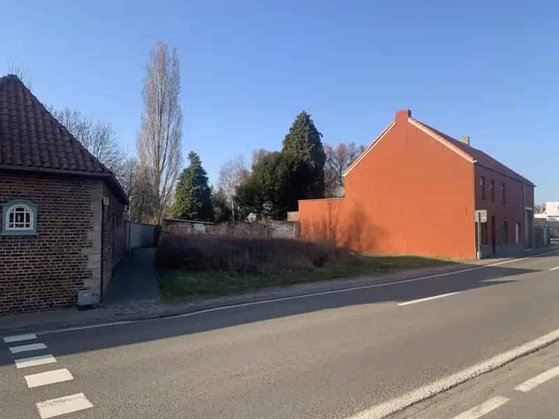 Hoekperceel te Wezemaal 2a 60ca