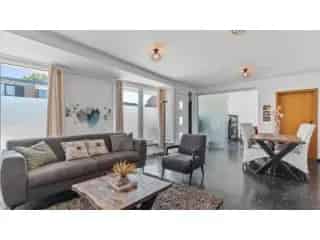 Huis te koop As - Modernistische jaren 60 woning 4 slaapkamers
