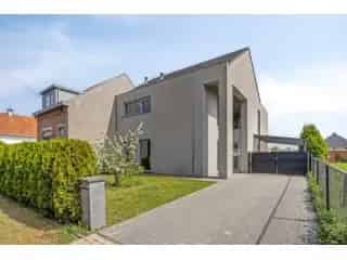 Huis te koop Oud Turnhout 4 slaapkamers tuin