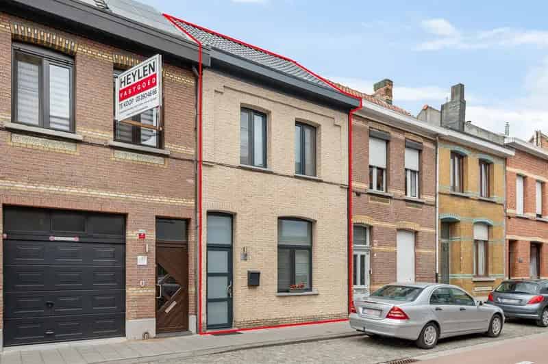 Instapklare woning met 2 slaapkamers en tuin te koop!