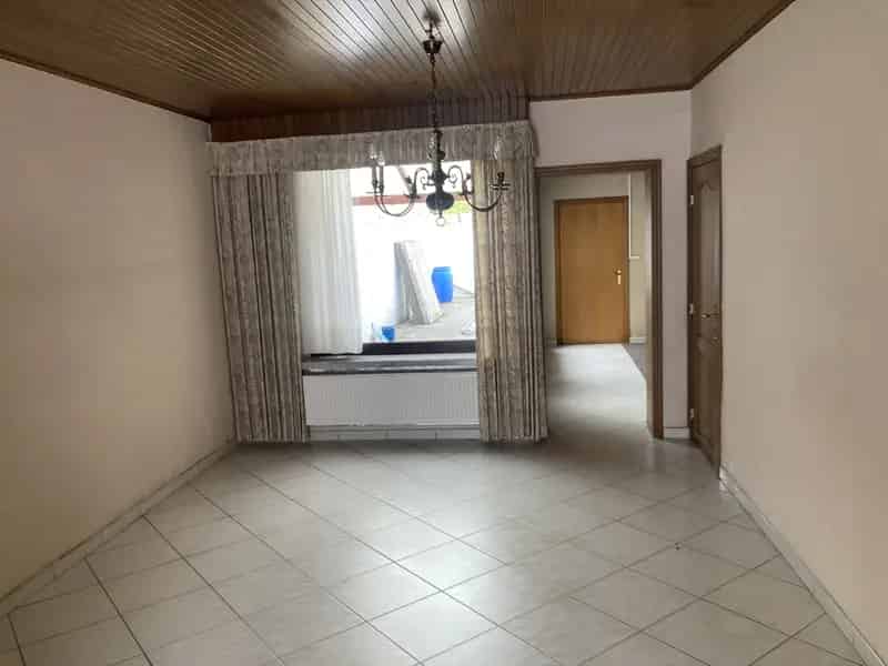 Ruime woning te huur Turnhout 2 slaapkamers mogelijkheid 3de
