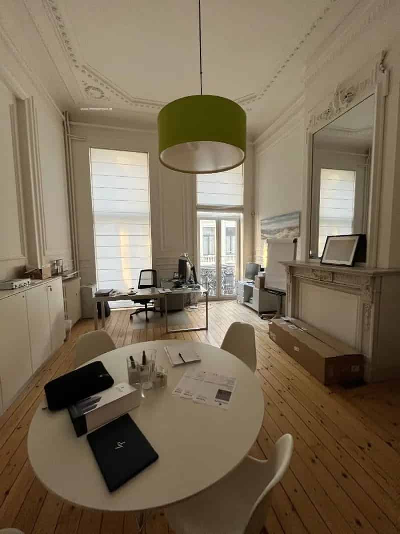 Kantoren te huur Brussel 766m² gerenoveerd
