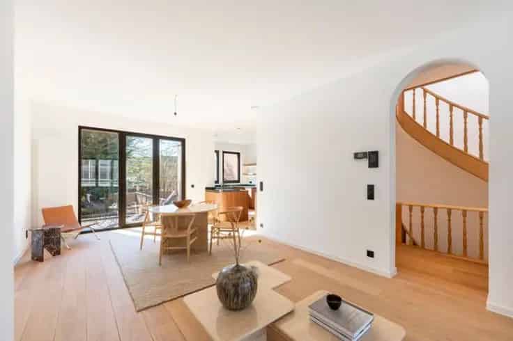 Gerenoveerde Huis 4 slaapkamers Zuidwest tuin