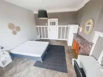 5 Slaapkamers Appartement te huur Rue Lambert Crickx