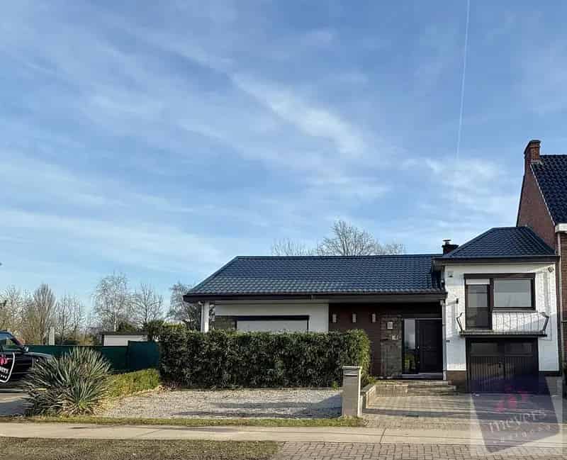 Huis te koop Hasselt Instapklare gezinswoning met praktijk