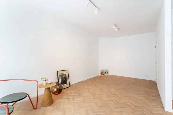 Appartement Te Koop - Instapklaar gerenoveerd appartement met 1 slaapkamer