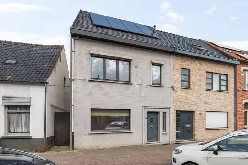 Instapklare gezinswoning Ekeren Centrum 3 slaapkamers