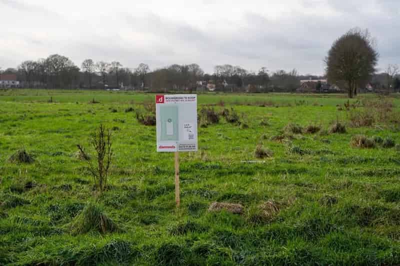 Bouwgrond Oostmalle: Ruime Percelen met Zuidwest Oriëntatie