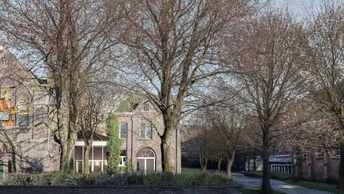Kantoor te huur Roeselare The Holy Offices