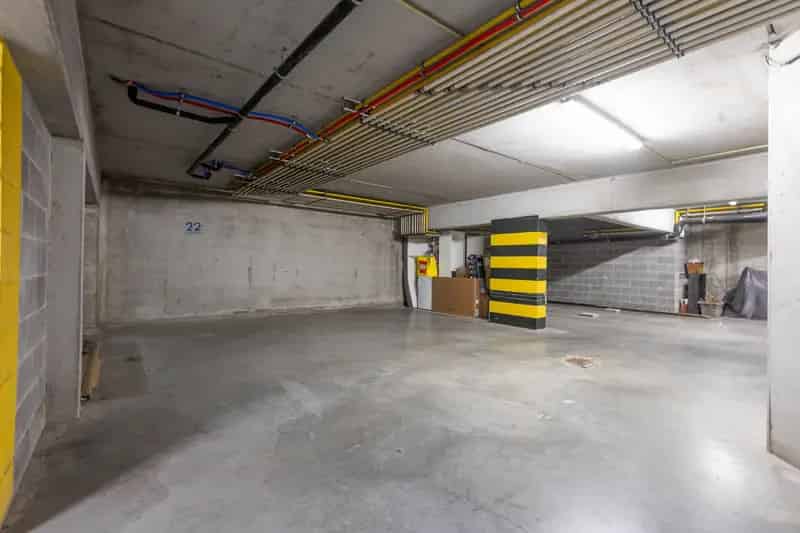 Garage te koop: Dubbele ondergrondse parkeerplaats