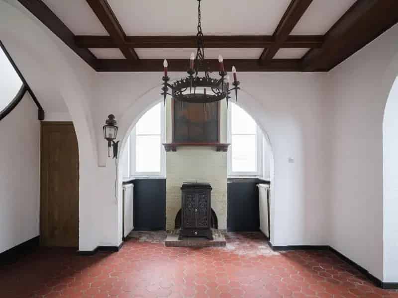 Karakterwoning met Bijgebouwen te Lievegem