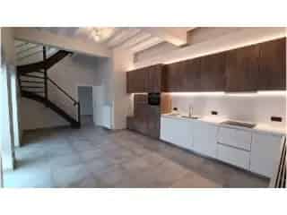 Appartement te Huur Torhout - Modern Comfort Nabij Centrum