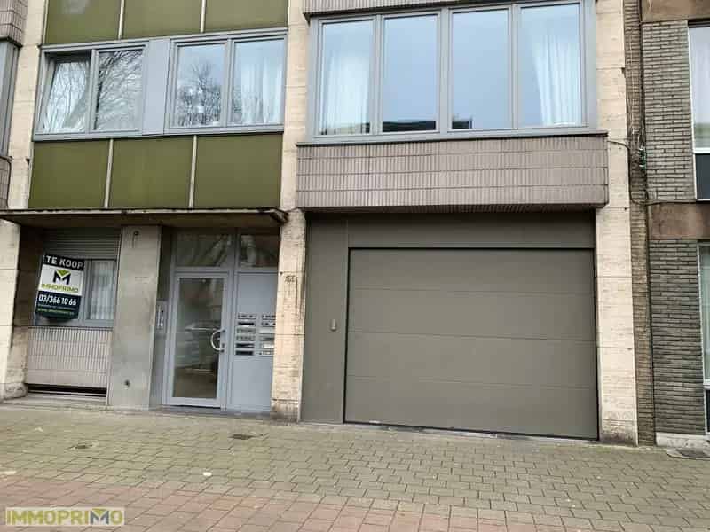 Garage te koop Borgerhout - Autostaanplaats Nr 8