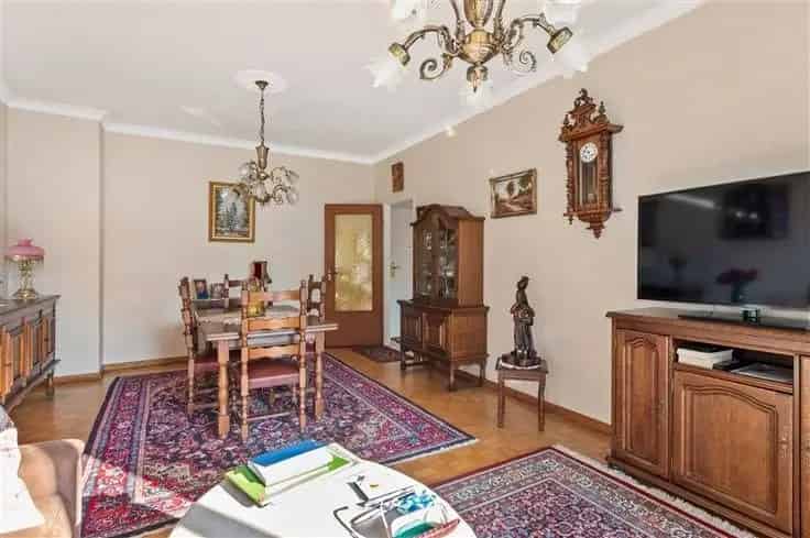 Appartement Te Koop 2 Slaapkamers Terras Instapklaar