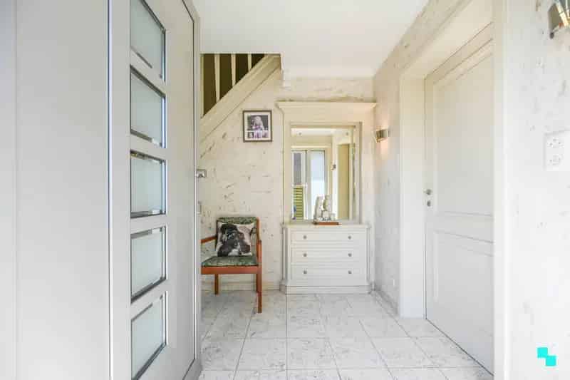 Huis te huur Harelbeke: 3 slaapkamers, garage, tuin