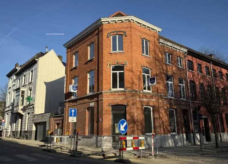 Handelspand Gent Toplocatie 56m2 Gerenoveerd