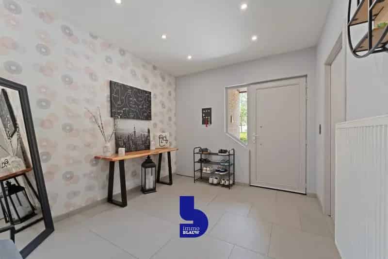 Huis te koop Oostende: 4 slaapkamers, garage, luxe keuken