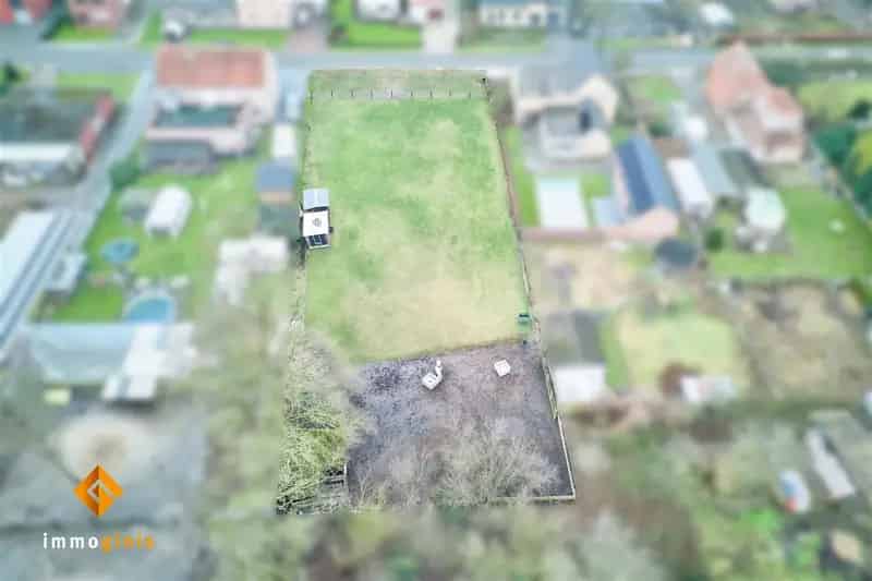 Bouwgrond 28m Straatbreedte Rustige Groene Omgeving