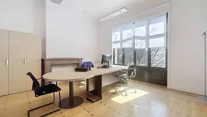 Kantoor te huur Brussel 350m² - Huren prestigieus herenhuis