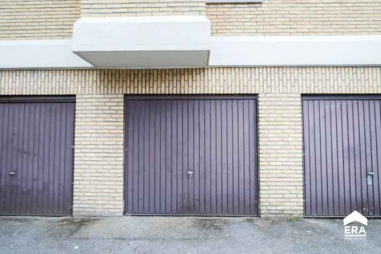 Garage te Koop Ieper Rustige Groene Omgeving
