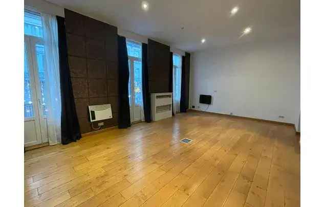 Huur 1 Slaapkamer Appartement 85m² Brussel Centrum