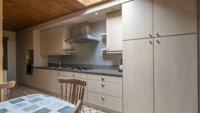 Gezinswoning te koop Aalbeke