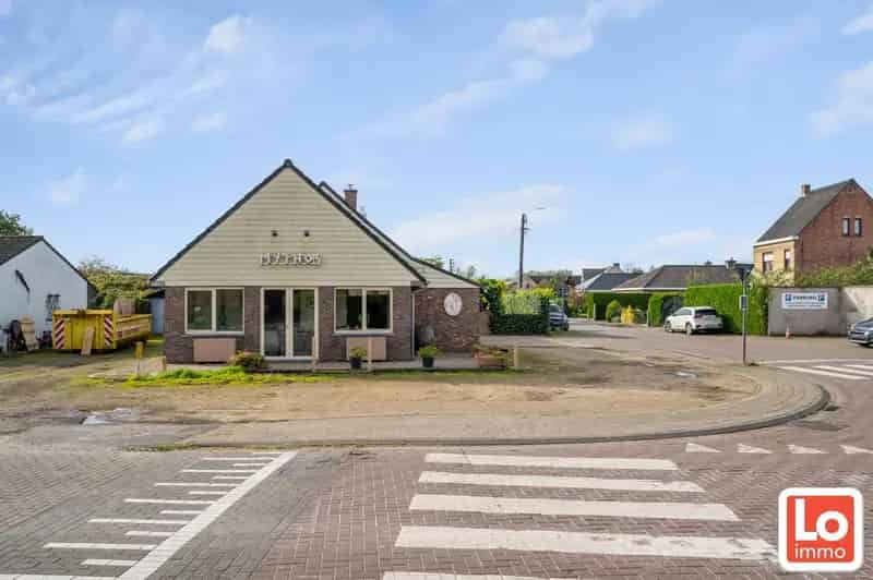 Handelspand te Hijfte Lochristi Centrum