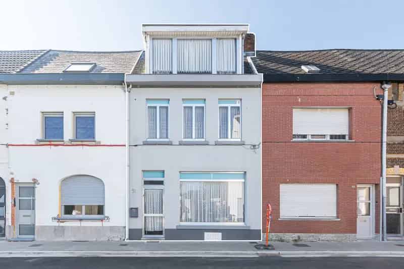 Handelshuis met Grote Garage te renoveren