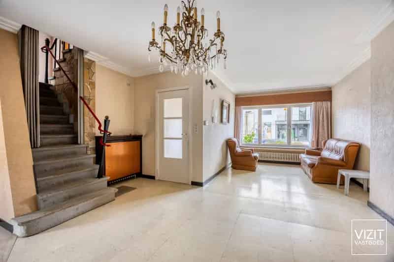Ruime Karaktervolle Woning te Ninove