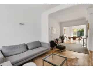 Huis te koop Ukkel 260m² gerenoveerd 4 slaapkamers tuin garage