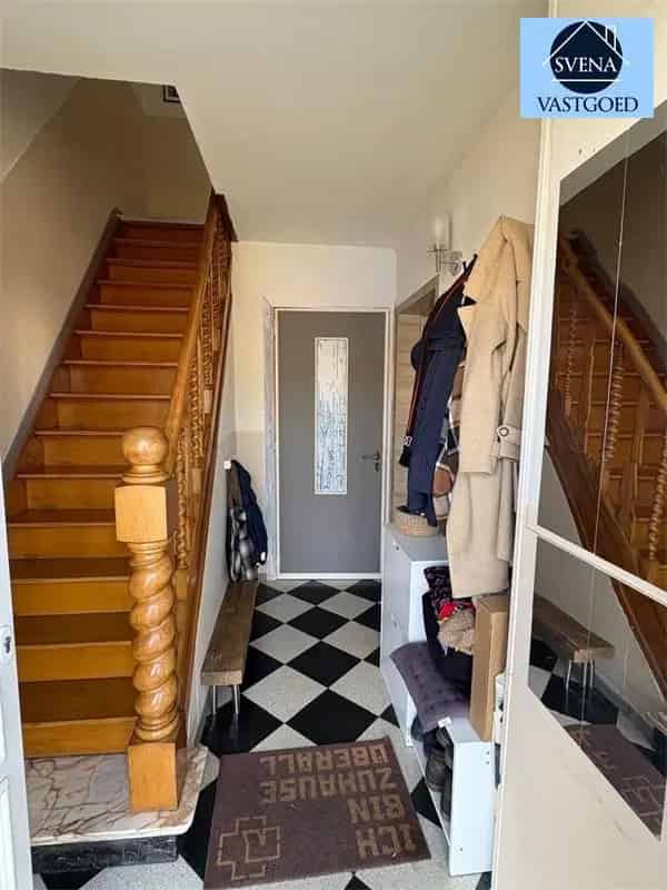 Huis te huur Geraardsbergen: Instapklare HOB met 2 badkamers