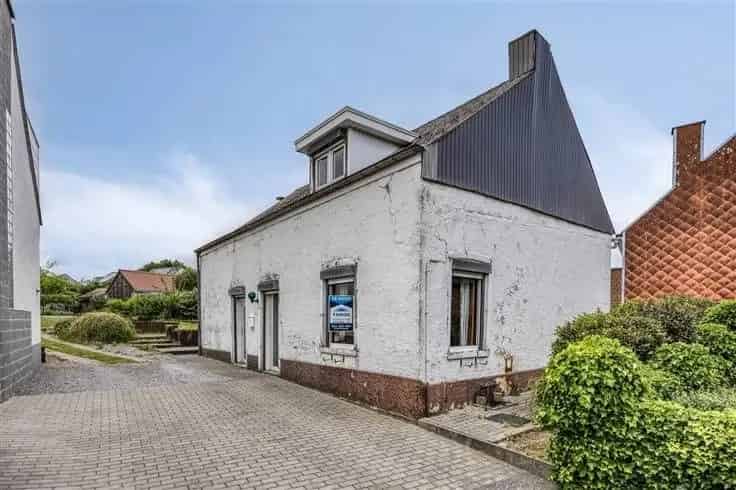 Huis Te Koop Bierbeek: Renovatieproject met Potentieel