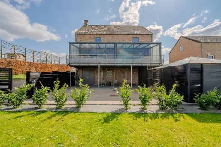 Villa te Koop Wierde 4 slaapkamers Grote Tuin