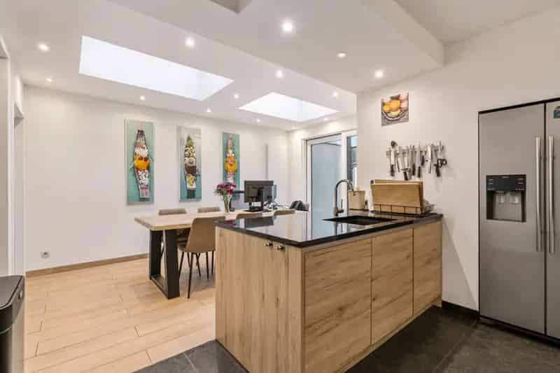 Gerenoveerde woning te koop in Kruibeke