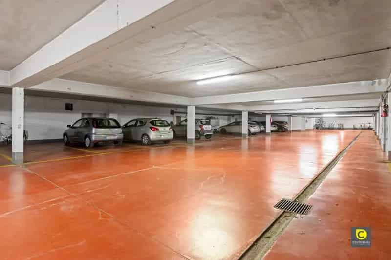 Ondergrondse Autostaanplaats te Koop