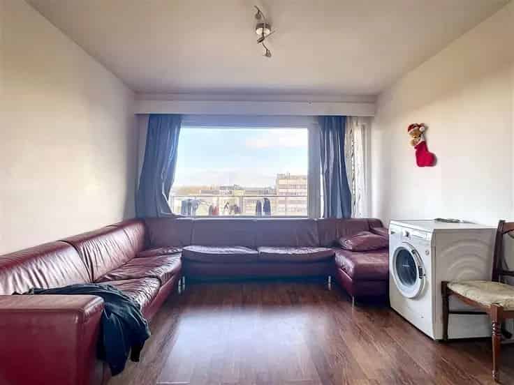 Appartement Te Koop 2 Slaapkamers 72m2 Terras Nabij Scholen Winkels