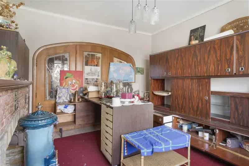 Te renoveren woning 4 slaapkamers groot perceel