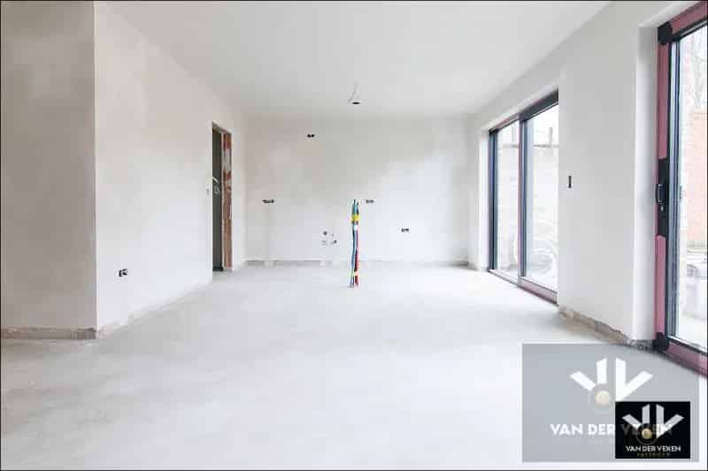 Ruime Nieuwbouwwoning 3 Slaapkamers Tuilt