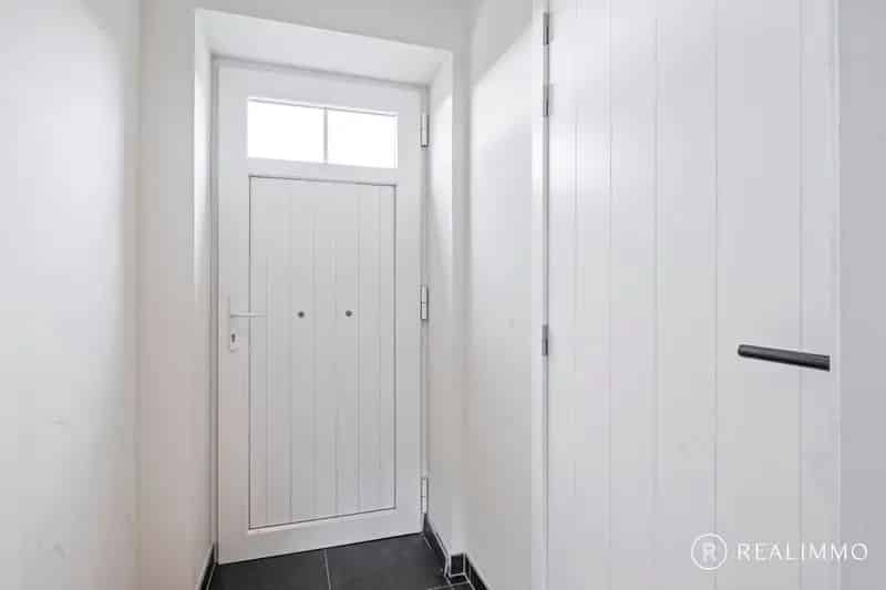 Gerenoveerde woning 751m²