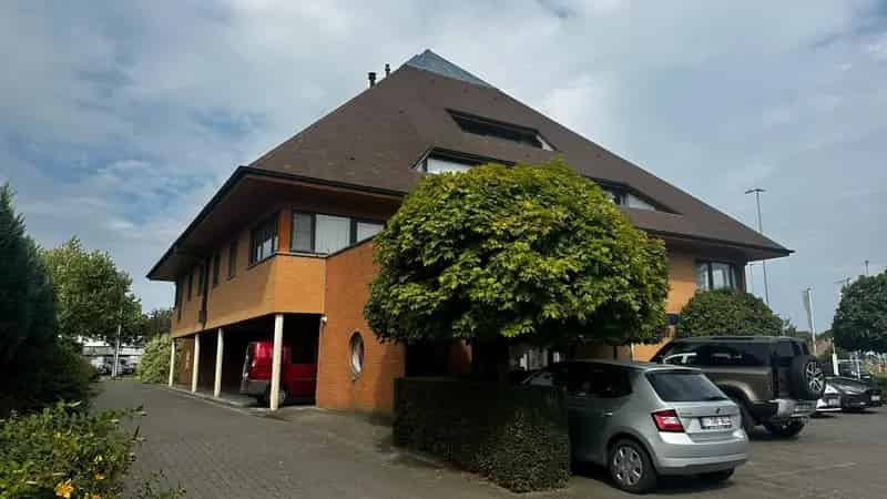 Appartement te koop: 1 slaapkamer, balkon, lift