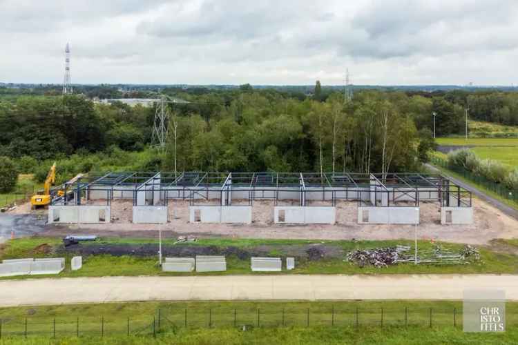 Nieuwe KMO-unit van 225m² op bedrijventerrein in Lanklaar!