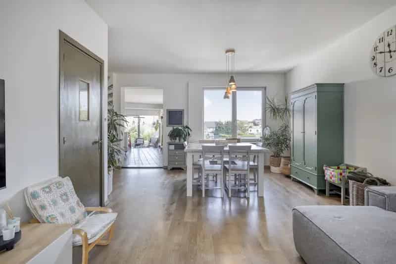 Gerenoveerde woning te koop in Kruibeke