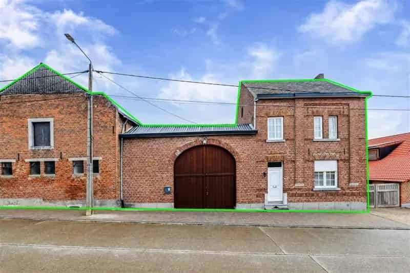 Charmante Hoeve te Heers 14 Are