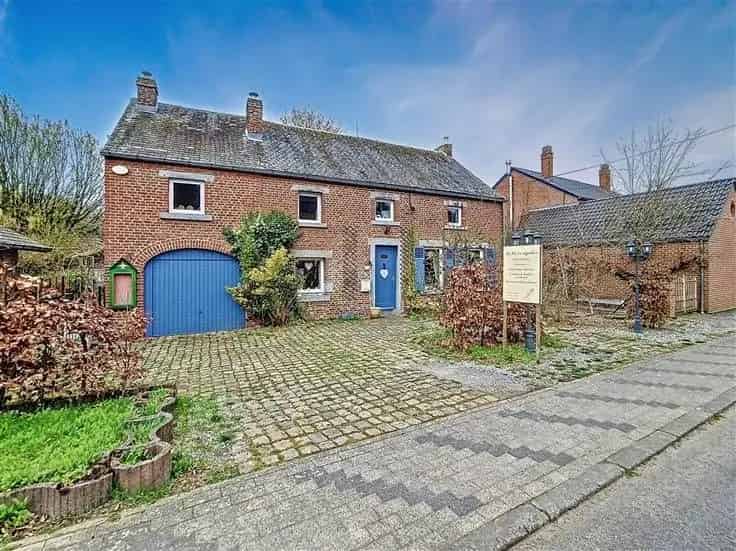Huis Te Koop Boerderij Dhuy 4 slaapkamers 16 hectare