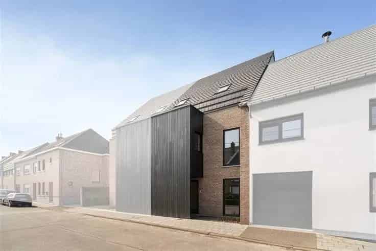 Huis Te Koop: Instapklare Nieuwbouwwoning 4 Slaapkamers
