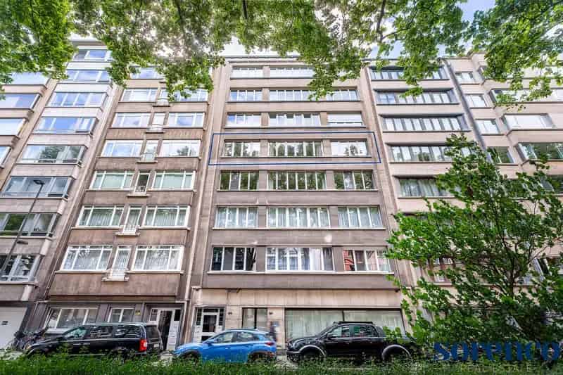 Ruim 4 Slaapkamer Appartement Antwerpen 240m2 Zonneterras