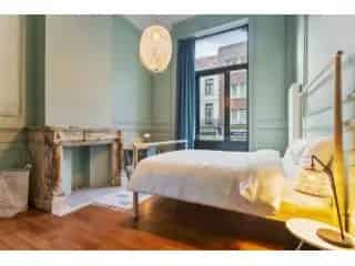 Appartement in medehuur Sint-Gillis - Ruime kamer met eigen badkamer