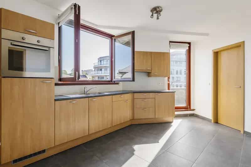 Penthouse te Sint-Lambrechts-Woluwe 2 slaapkamers